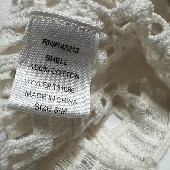 White Crochet Lace Top - Picture 9 of 10